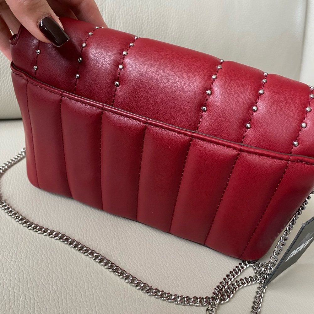 DKNY Women's Lexington Park Clutch - Picture 5 of 12